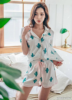 相逢何必曾相识1采集到美女