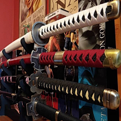 笑寒owl采集到武器盔甲