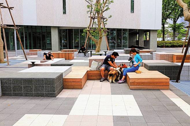 案例 - 帝京平成大学中野校园 - 设计...