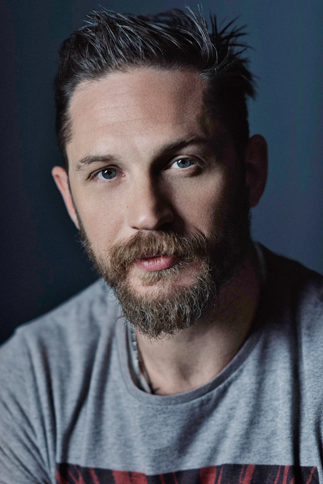 Tom Hardy图片_男模特图片素材-花瓣网