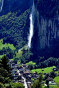 劳特布伦嫩

欧洲最高的单体大瀑布
《魔戒》精灵据点原型
世界最美小镇之一