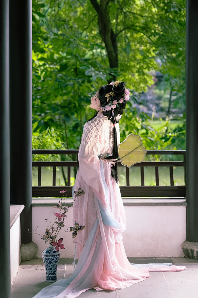 摩挲素月，人世俯仰已千年|南宁客 - 小...