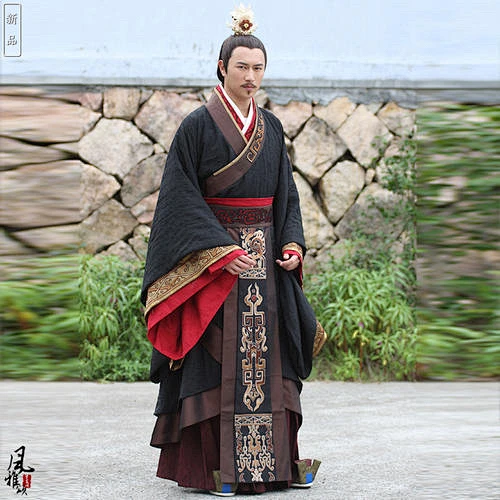 我在百度图片发现一张好图，推荐！ 男士汉服美人心计同款大臣演出服汉武帝龙袍汉朝皇帝-花瓣网