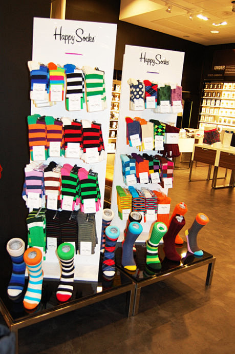 特立独行的袜子，一款款不同色彩的设定，都...