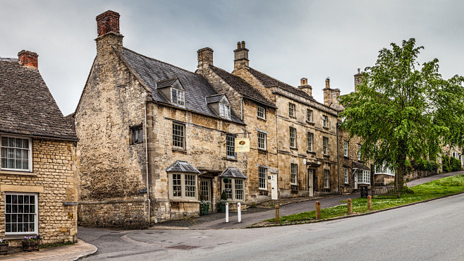 Oxfordshire - Burfor...