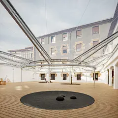 圣安东尼奥学校外部空间 / ELE Arkitektura - 建筑图, 表皮