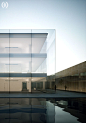 【玻璃幕墙建筑设计图集下载】隔热双层玻璃建筑外立面/异形玻璃顶棚结构/透明房子建筑设计