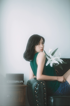 炒蛋Ai画画采集到美女