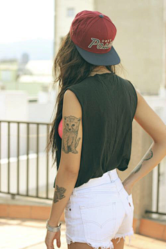 洋氣妮°采集到Those pretty tattoos