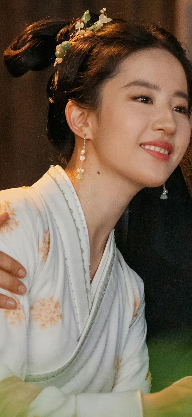 刘亦菲 
