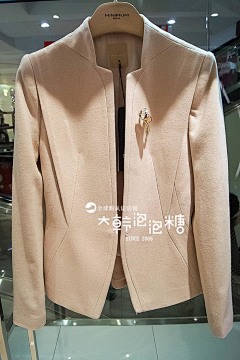 miniy1采集到胸针等装饰物