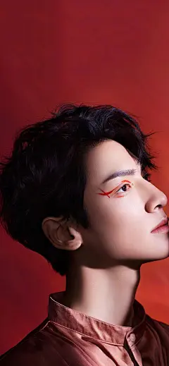 壁纸图片男生帅气冷酷真人