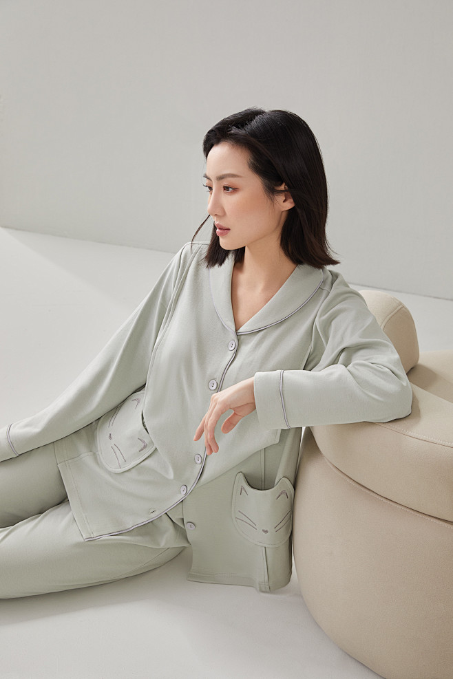 十月结晶月子服拍摄 (13)