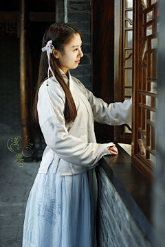 不欢颜采集到BHY素材——古风美女(真人)
