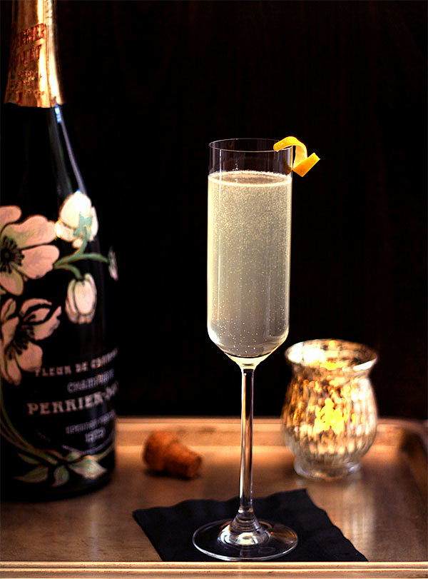 The French 75 鸡尾酒