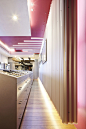墨尔本Napoleon Perdis Chapel美容商店设计
商店公社（www.i-shops.cn）
#化妆商店设计##化妆商店设计Cosmetic-retail##商店公社##商店设计##专卖店设计##旗舰店设计##现代风格##化妆品设计##商场设计##护肤品牌##店面设计##美容商店设计#
