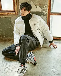 [李钟硕][分享]161117 NewBalance代言海报出炉 男神和冬天的相遇——IDOL新闻