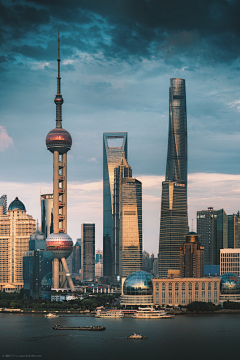heyqin一采集到PPT配图