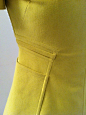 V1404 by Ralph Rucci. Detail shot of front waist area. #voguepatterns.口袋设计 成衣细节