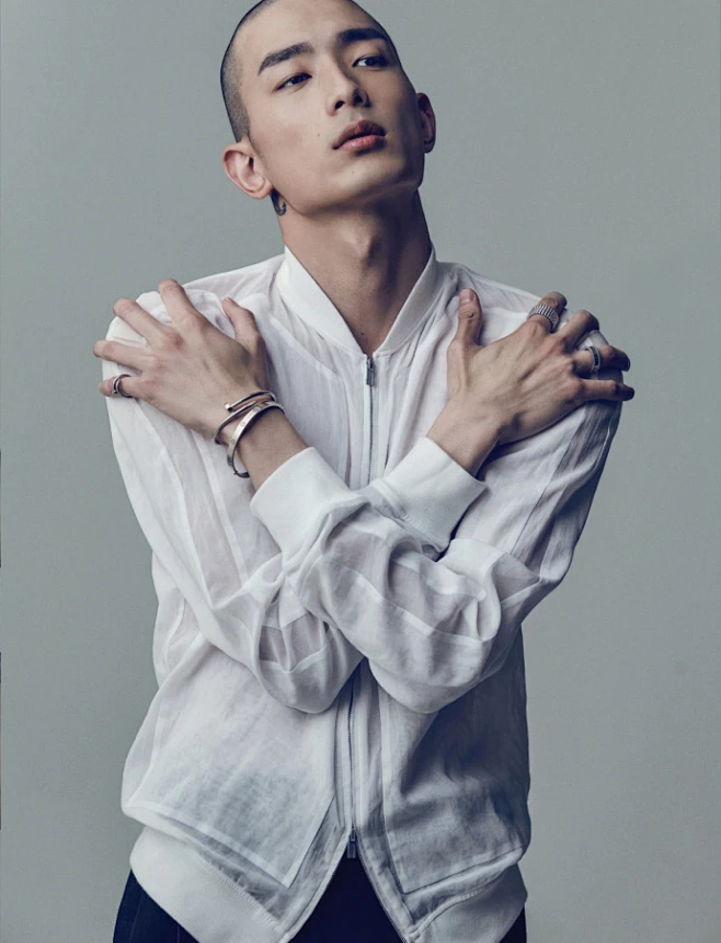 Sung Jin Park by Kong Young Kyu for Esquire Korea June 2015