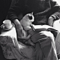 donna-felina: “Caffè e coccole miciose ^___^ ”
