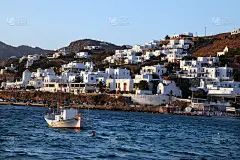 米科诺斯岛的海边和传统建筑