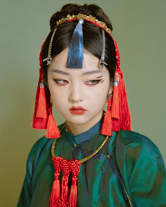 丁与丁丁采集到C.电影海报/专辑/画照片