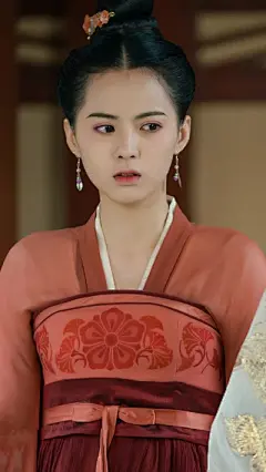 红衣古装女子剧照 - 堆糖，美图壁纸兴趣社区