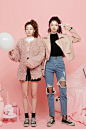 그대란 꽃말 fur JK by 츄(chuu) : 힙을 살짝 덮는 길이감과여유로운 핏이 체헝커버는 물론 둥그런 실루엣이 귀엽고 세련된 느낌!뽀글이 퍼 재킷                                                                                                             