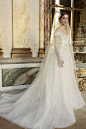 黎巴嫩著名设计师法国奢华礼服婚纱综合品牌 Elie Saab（艾莉•萨博）2022秋冬婚纱系列