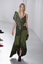 Loewe Spring 2018 Ready-to-Wear  Fashion Show : See the complete Loewe Spring 2018 Ready-to-Wear  collection.