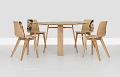 民国风插画艺术家具


 















查看大图 

查看大图 

查看大图 

查看大图 

查看大图 

查看大图 


这组纯木家具与传统插画风格相接合，将中国民国时期的上海电影海报绘制到家具上，是民国风回潮的又一精品（感谢 Zeitraum, Formstelle, Friederike Klesper）

(6张)