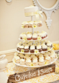 [] 柠檬黄的婚礼色彩，淡雅的让一切都那么协调——婚礼蛋糕