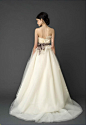 Vera Wang 2012婚纱Lookbook以及秋冬成衣