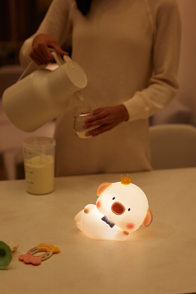平面&视频｜萌萌猪拍拍灯摄影设计