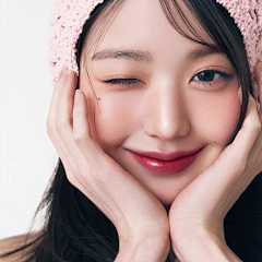 Ling0_0采集到 彩妆类