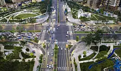 宝安中心区四季公园，深圳 / 译地事务所 : 十字路口的门户