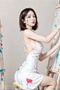 一个俏皮的画家《Ai绘画写真》 : 这是一个使用人工智能制作的人物角色。 如果你有其他想看场景或者服装请留言，我会参考它并制作它。 有礼貌的绅士都会双击后再看~ 以上图片素材来自微信公众号：樱花次元 关注我，每天给你带来最新最火的Ai创作 如…
