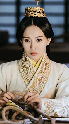 于麻麻-花瓣网|陪你做生活的设计师 | 皓镧传-公主雅-海铃饰