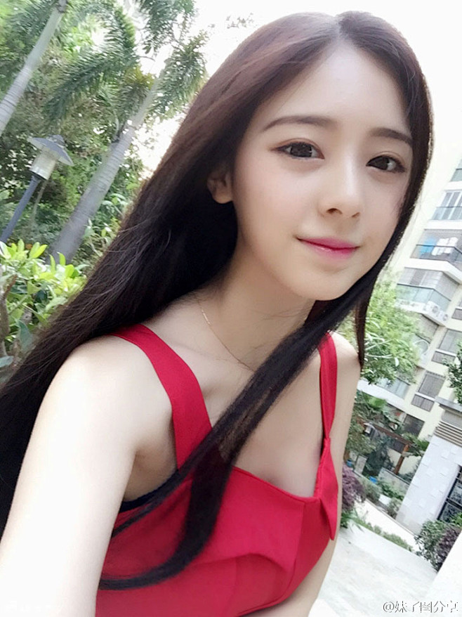 美女自拍
