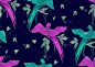 鹦鹉与热带树叶无缝背景图案。矢量插图手绘。刺绣设计。