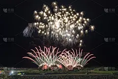 日本茨城县的Joso Kinugawa烟花节