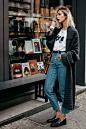 Do you read me? Magazine Store | Shooting | outfit style: casual, edgy, morning: