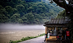 阿瘦*岑岑采集到异地风采