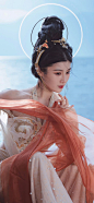 “我曾踏月而来，只因你在山中”
采集@别致的七
cr：摄影师骨头大佬