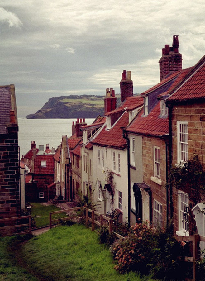 Robin Hood’s Bay, Yo...