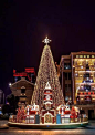 今年武汉最大最美的圣诞树都在这里了！-搜狐教育!!!