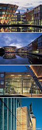 #UED英国低碳建筑培训与考察#【诺丁汉大学Jubilee校区】由Michael Hopkins设计的，在建筑的可持续性领域是一次伟大的尝试。Jubilee校区是在1999年由英女皇伊丽莎白二世亲自正式开幕的，建筑设计和可持续发展的成功经验，使之成为了一个经典的案例，吸引了来自世界各地的学者和相关从业者的参观考察。