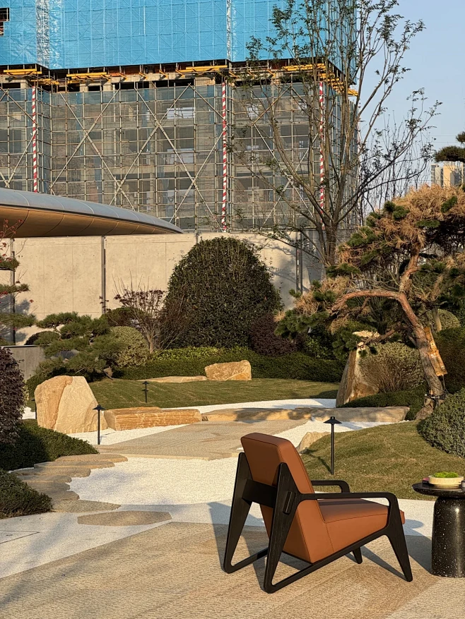阳光的光影+清水混凝土基调的搭配｜示范区...