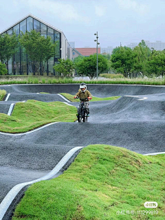DSdesign采集到J-极限运动场地
